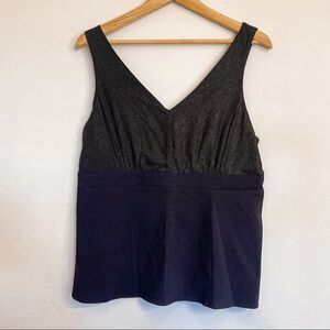 Torrid V-Neck Gold Shimmer Black Tank Size 0